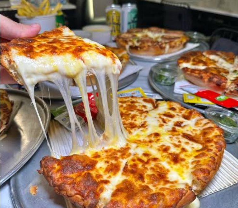 پیتزا امریکایی